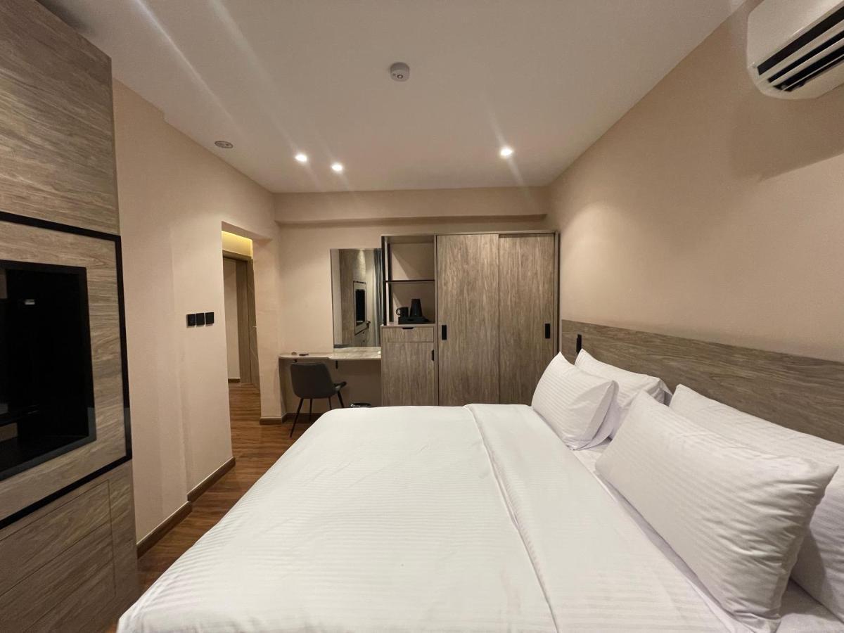 Hotel Regency Oman 3*
