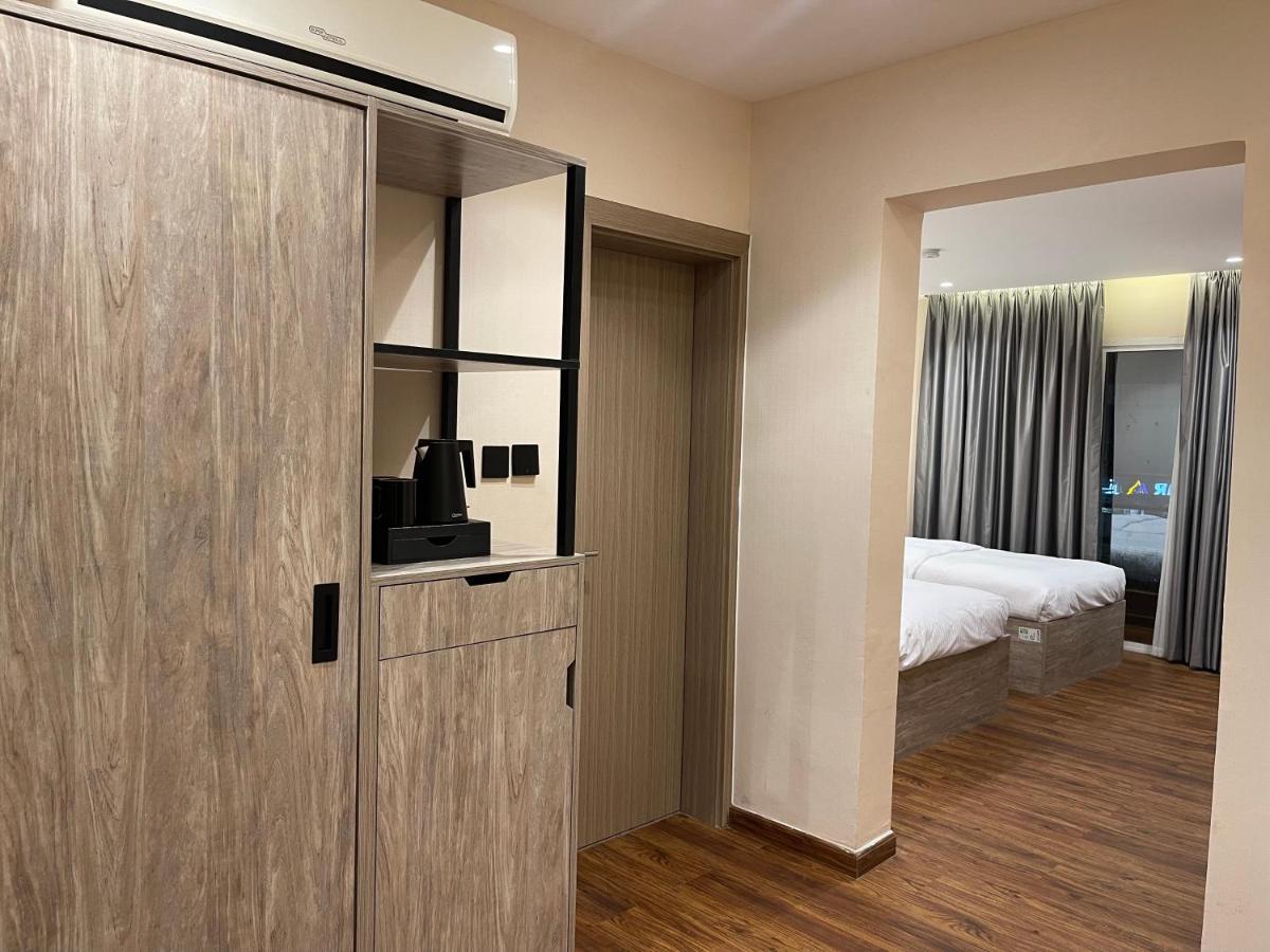 Regency Oman 3*