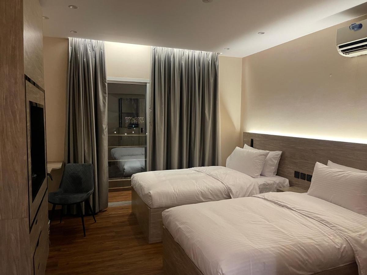 Hotel Regency Oman 3*
