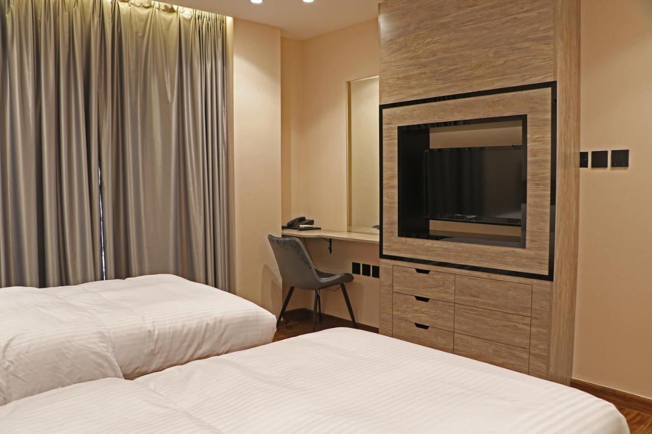 Regency Oman 3*